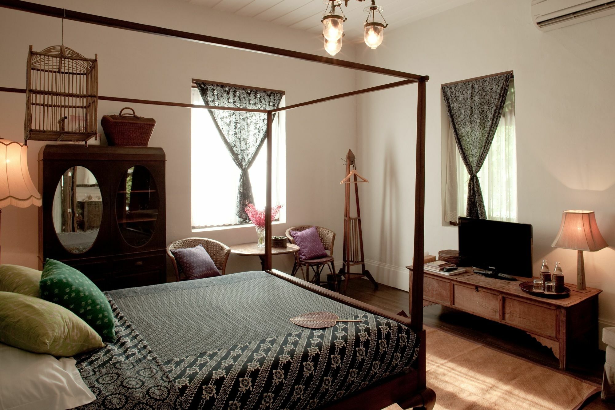 The Asadang Bed And Breakfast Bangkok Bagian luar foto